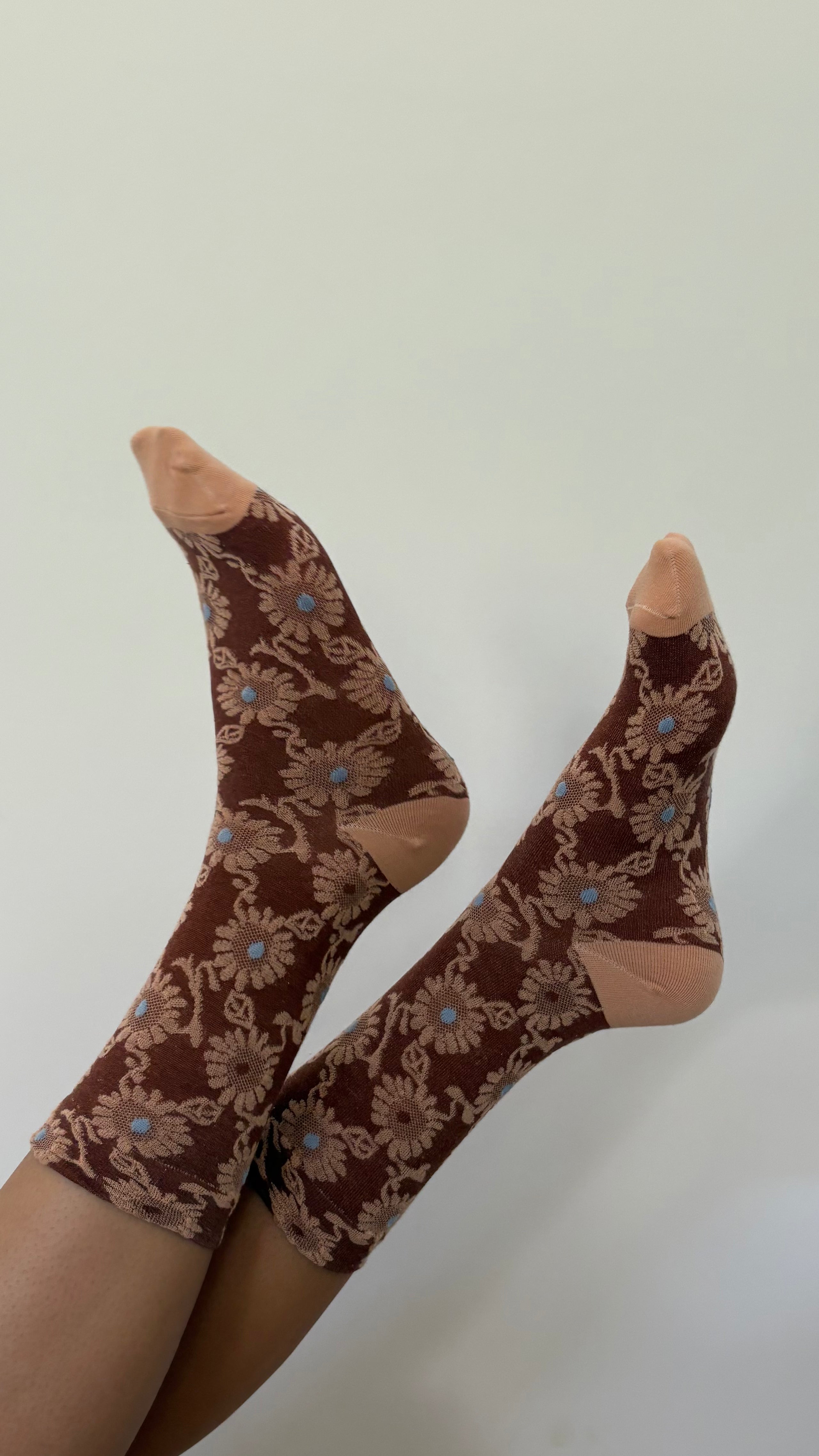 Cocoa Bloom Socks